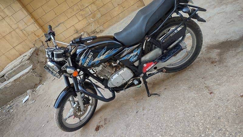 Suzuki GS SE 150 Model 2017 Karachi 2