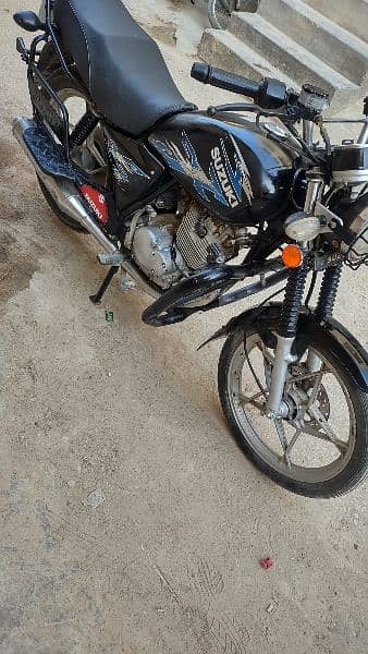 Suzuki GS SE 150 Model 2017 Karachi 8