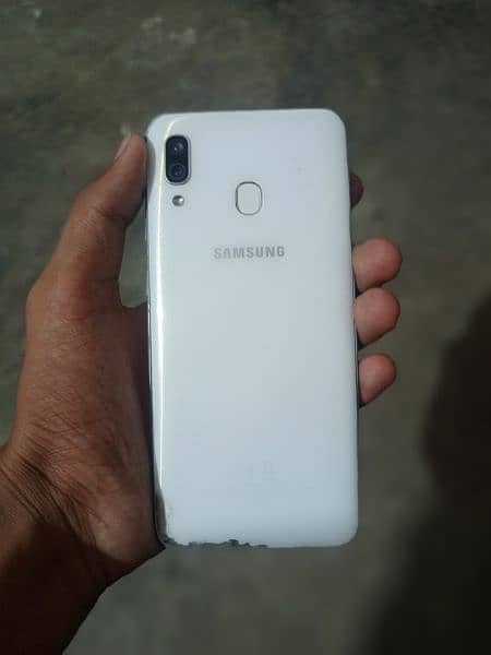 Samsung galaxy A30 4 64 2