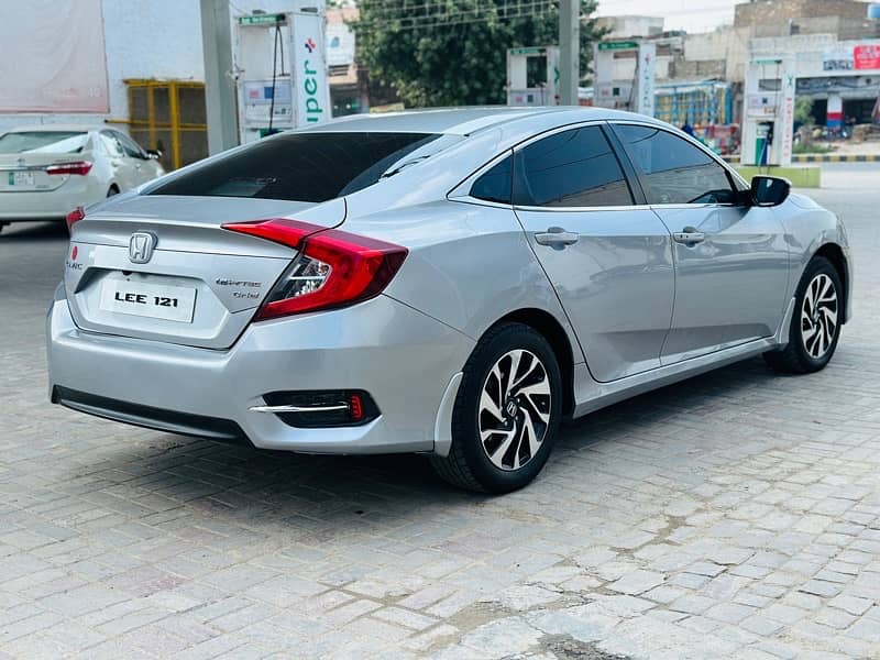 Honda Civic Oriel 2017 1