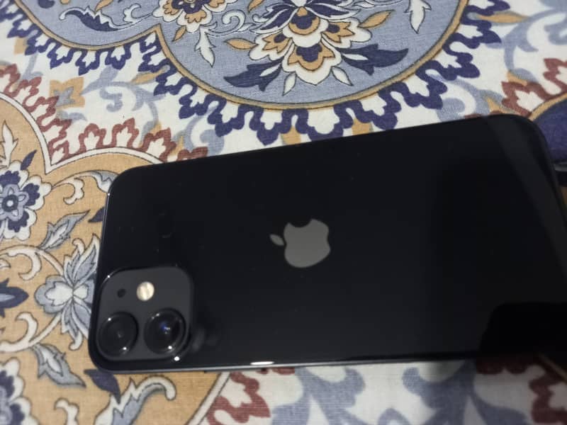 Iphone 12 Mini (like brand new) 0