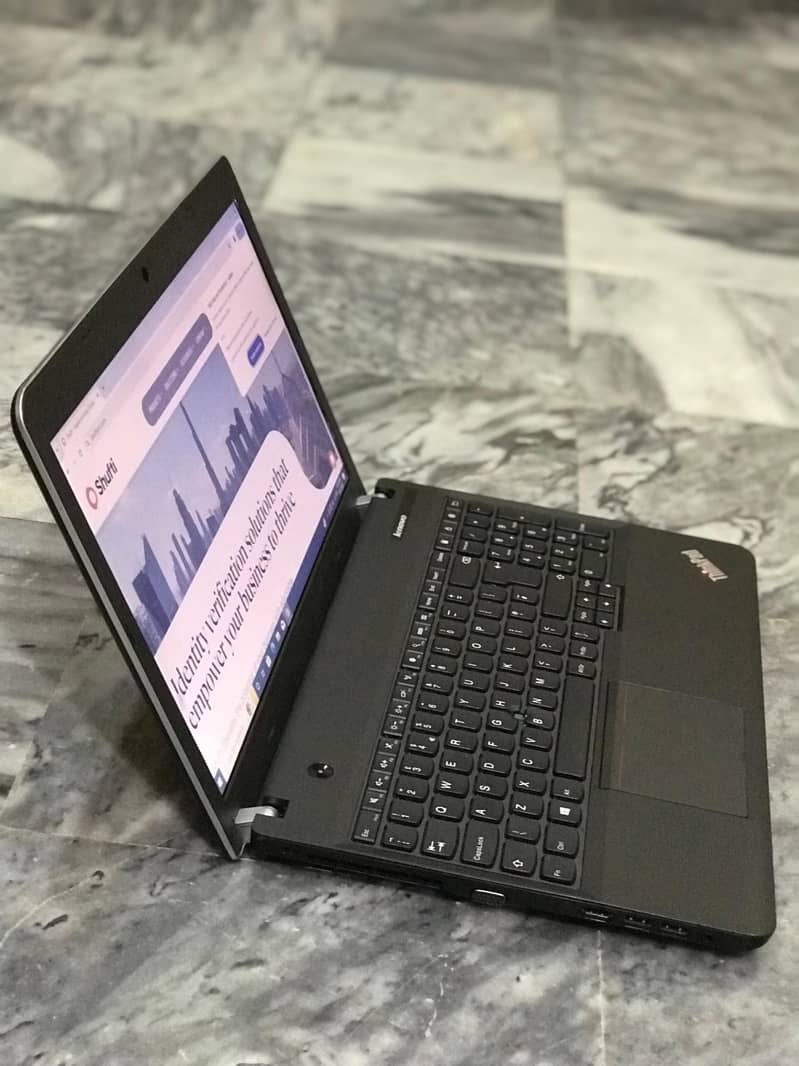 Lenovo Thinkpad Intel Core i3rd Generation 3