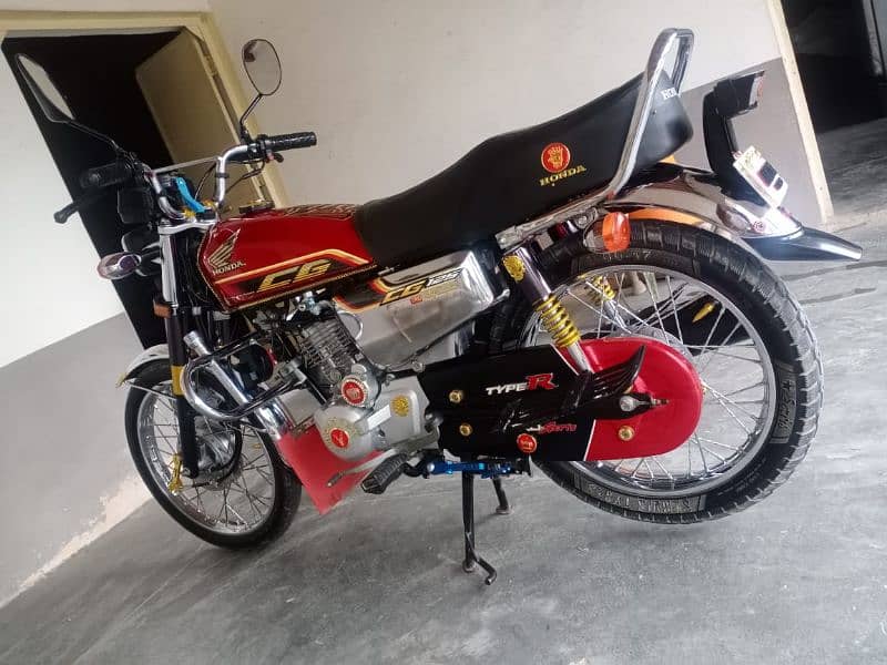 Honda 125 Special Edition 2