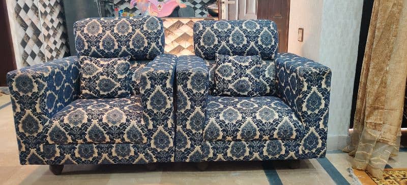 5 Seater Solid Wood Sofa Set Available In Lahore 1