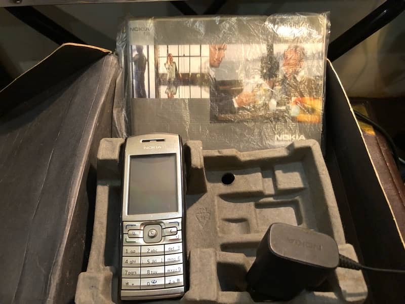 Nokia E50i Mint Condition with Box 3