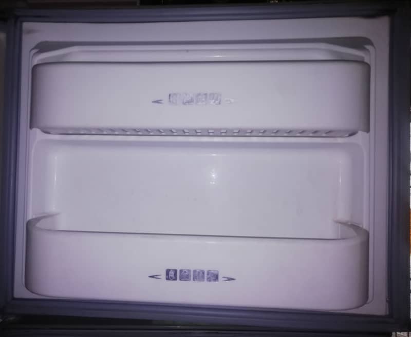 Dawlance fridge for urgent Sale full size 2