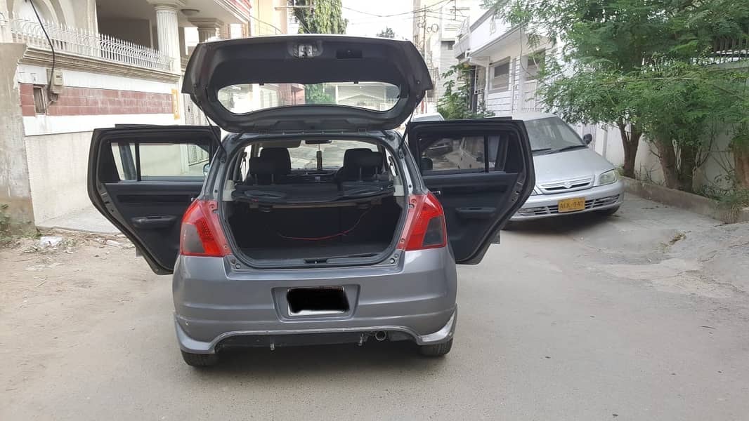 Suzuki Swift 2013 DLX 6