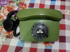 antique telephone set