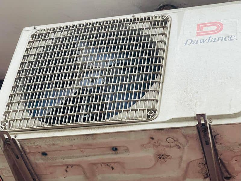 Dawlance 1.5 inverter excellent condition 1