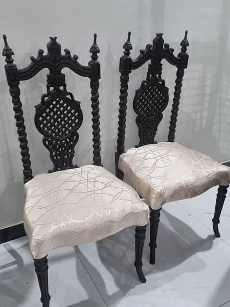 set of 2 Moroccan chairs antique 1