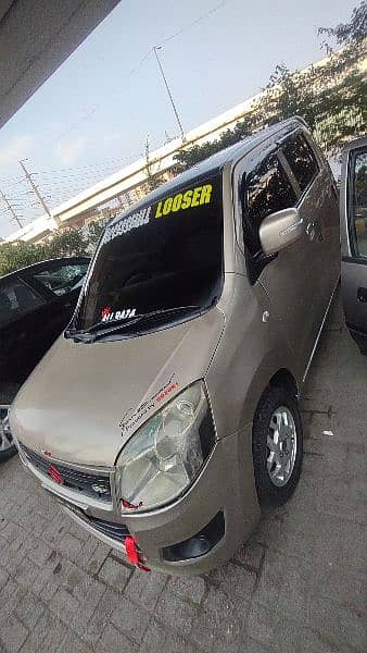 Suzuki Wagon R 2015 3