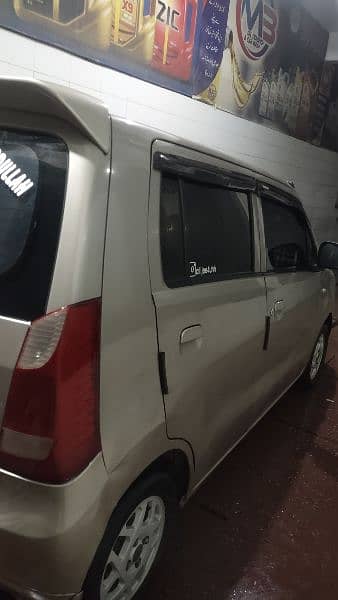 Suzuki Wagon R 2015 7