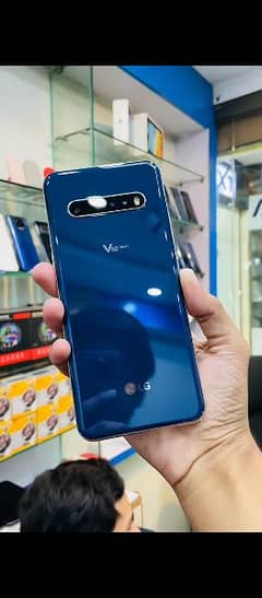 LG v60