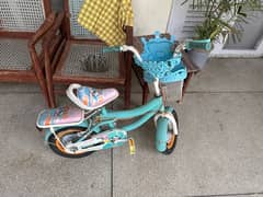 Morgan Bicycle for 3 to 6 uear kid in Excellent Condition