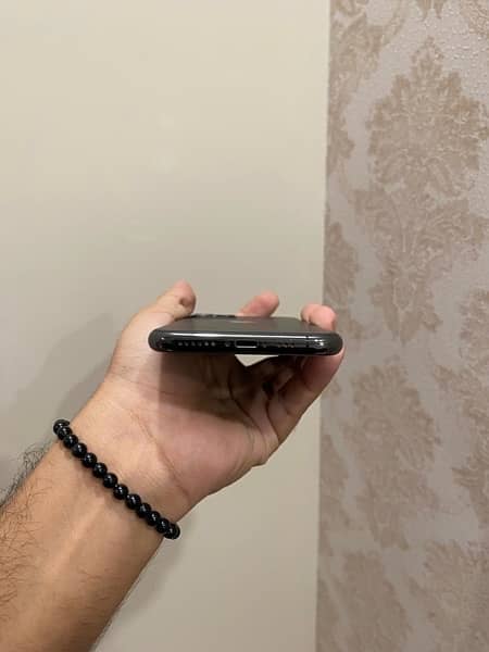 iphone 11pro 256Gb 5