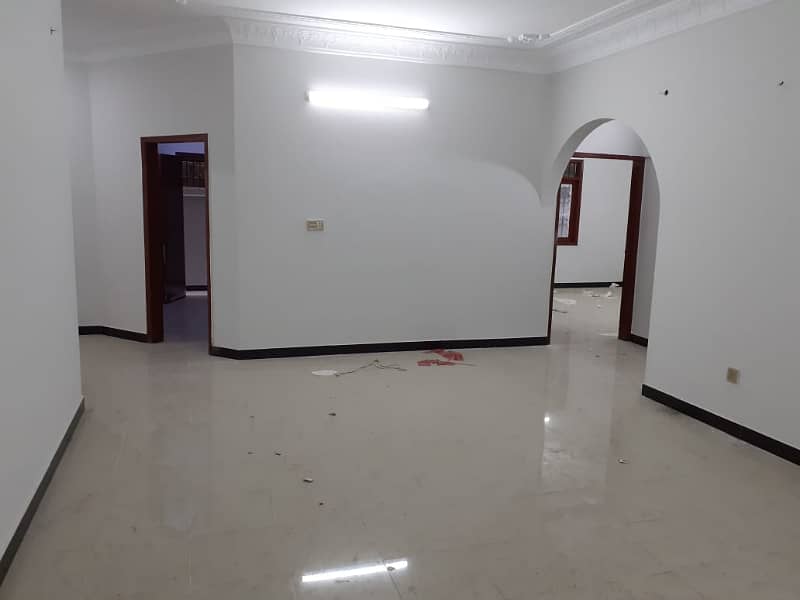 silent commercial three bed dd portion for rent in johar 6