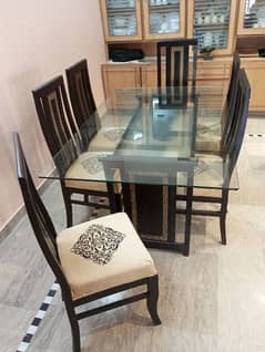 Dinning table with 6 chairs