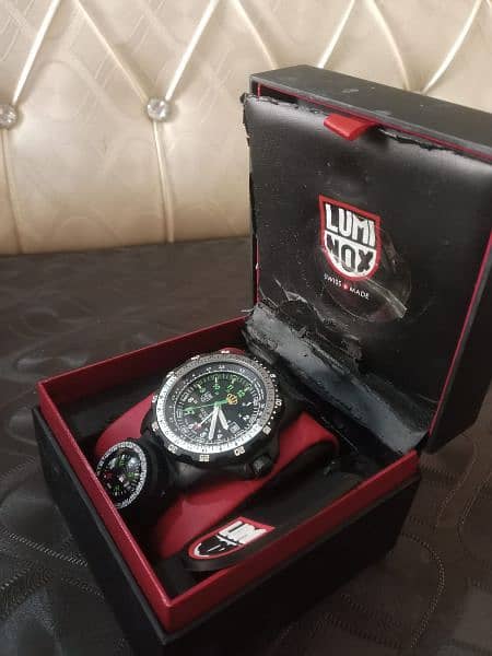 Luminox Land Recon NAV SPC 8830 Series Swiss Quartz 200M 3