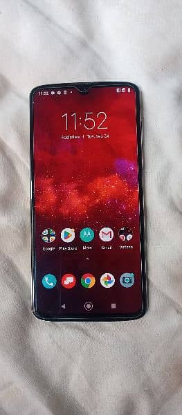 moto z4 mobile 4/128 Snapdragon 855 3