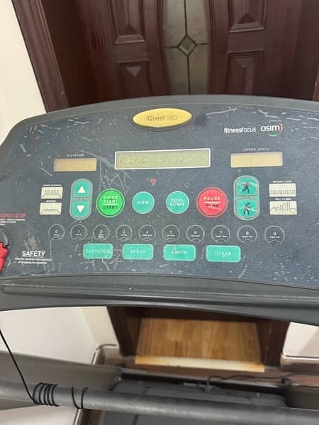 OSIM iquest 200 Treadmill Imported | Electronic Treadmill | Running 2