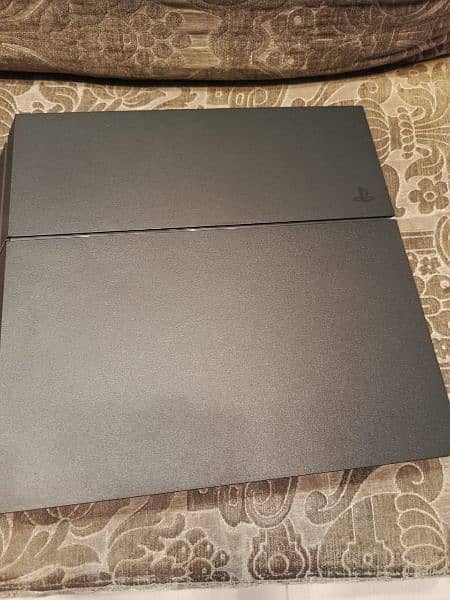 PS4 FAT 1TB 10/10 CONDITION 2