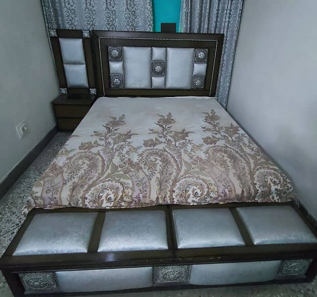 Double Bed With side tables 2