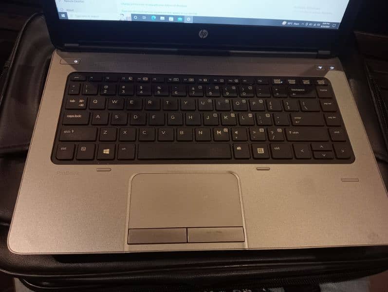 hp probook 4th generation ram 8gb ssd 128gb 7