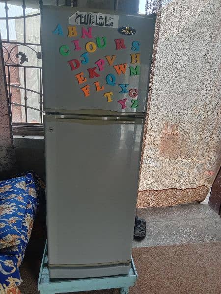 samll size fridge for sale 0