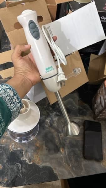 wotsons origional 2 in 1 hand blender plus chopper 4