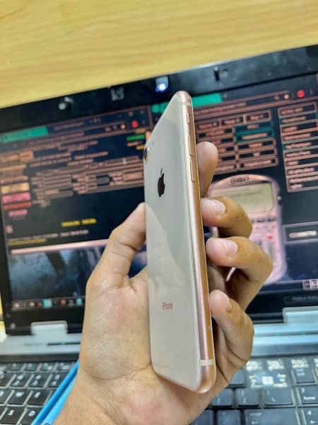 IPhone 8 official PTA Approved with original box and charger 4