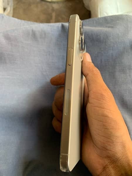 Iphone 15 prO max 256 GB Jv Natural Titanium 1