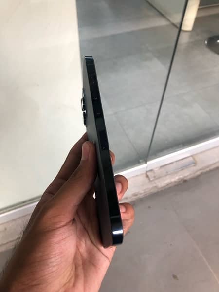 iPhone 12Pro Max Non pta 5