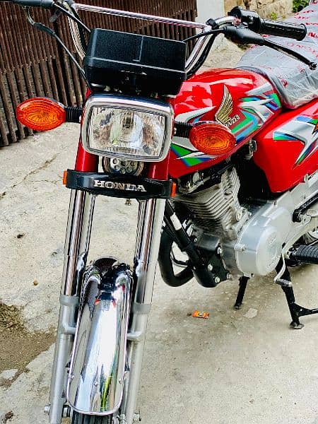 Honda CG 125cc brand new condition 1