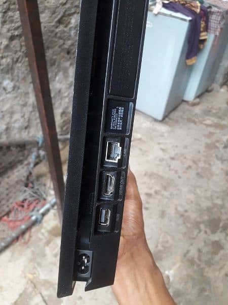 ps4 slim jailbreak 1TB with 1 controller 6