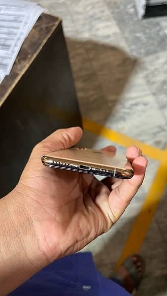 iphone Xs 3