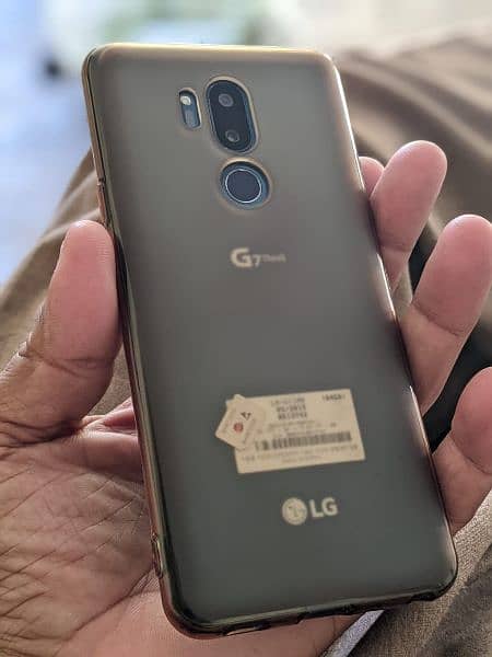 lg g7 thinq 4/64   10/10 10