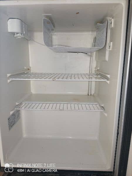 Room Refrigerator 0