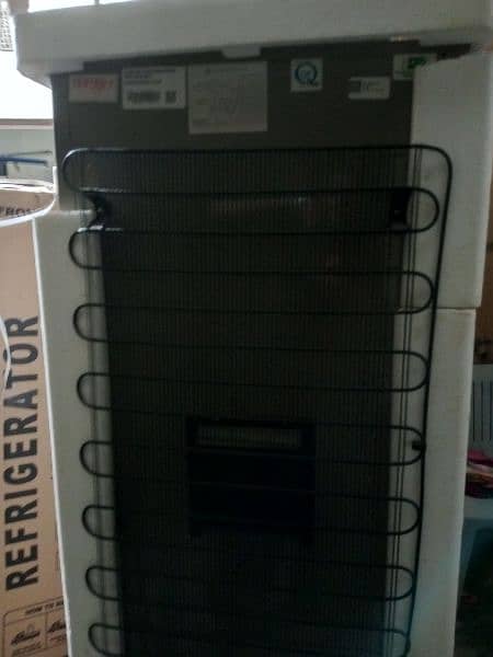 PEL INVERTER REFRIGERATOR 2