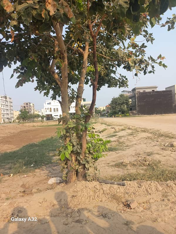 6 MARLA PLOT IN ROSE BLOCK PARK VIEW CITY LAHORE 2