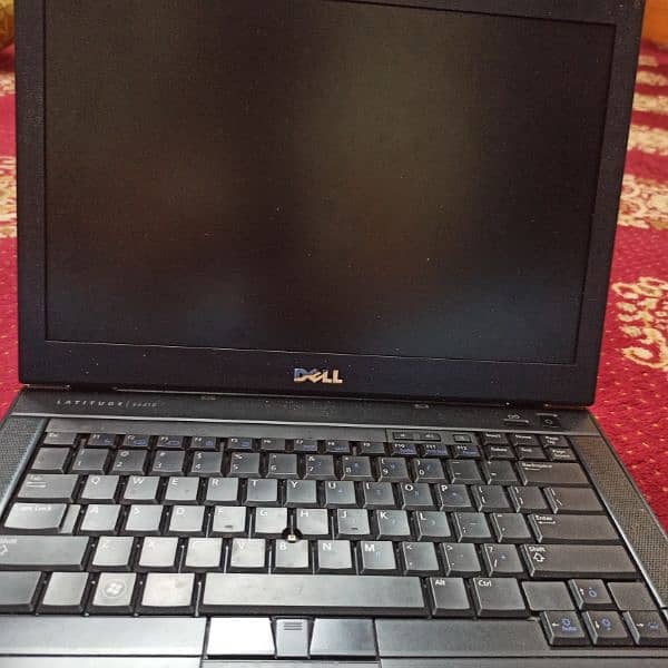 Dell laptop black colour 0