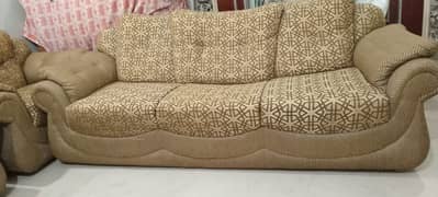 Sofa Set For Sale (Condition Good 7 Seater)