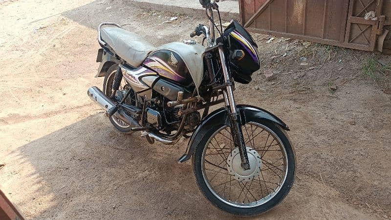 Honda 100 prider for urgent sale 3