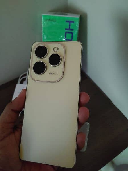 Infinix hot 40 pro Full warranty Gold Colour 2