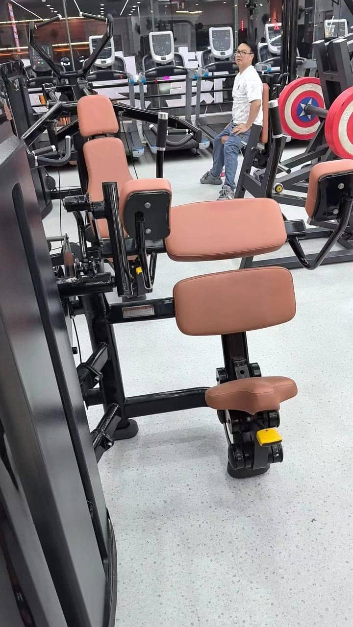 Precor Commercial Full Gym Setup For Sale In Pakistan - Ready To Go. . 7