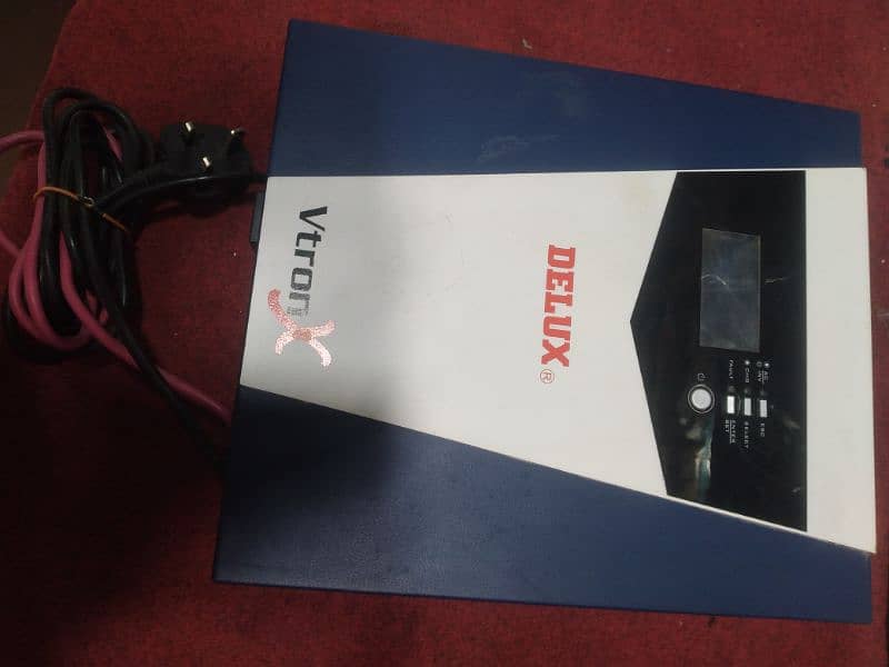 delux 1.2 kv solar inverter 12 volt aik battery wala hai 2