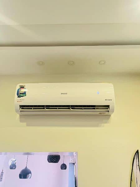 Orient 1.5 ton DC inverter heat and cooling good condition 0