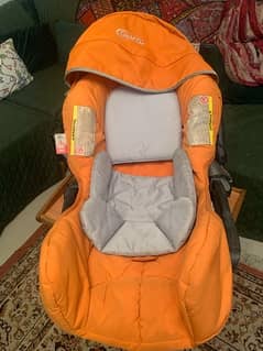 baby carry cot / car seat 0