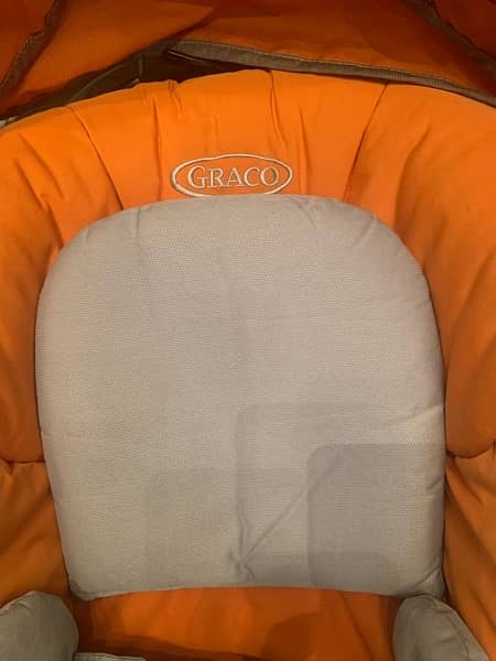 baby carry cot / car seat 1