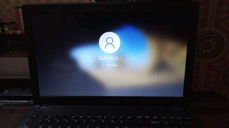 Asus laptop sale in good condition 10/8 5