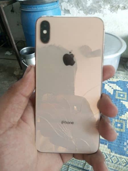 IPHONE  XS MAX    43000 3